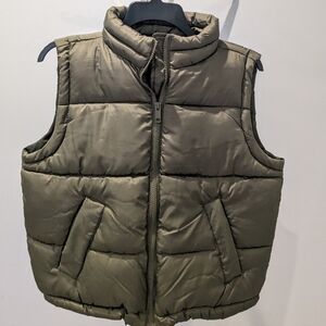 Derek Heart green puffer vest